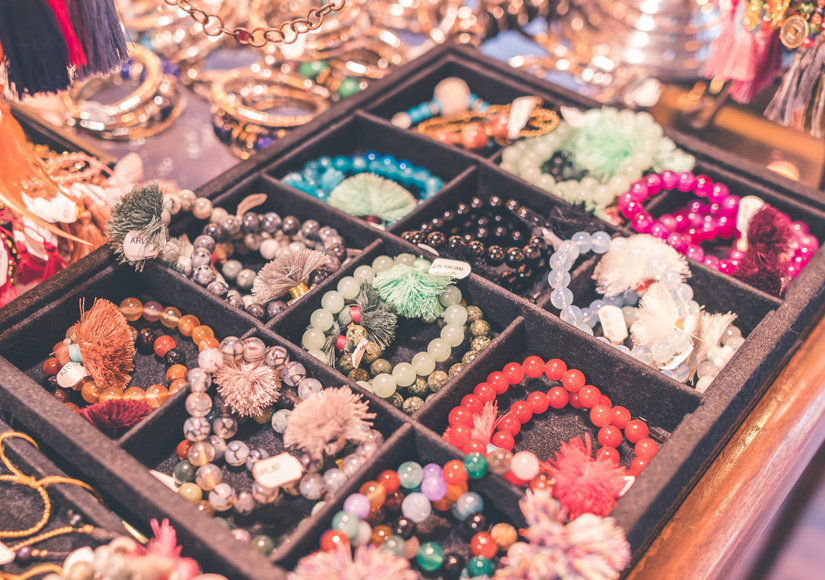 Hiraola's Blog Image